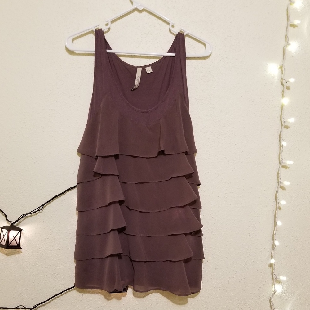 NYC ruffled tank